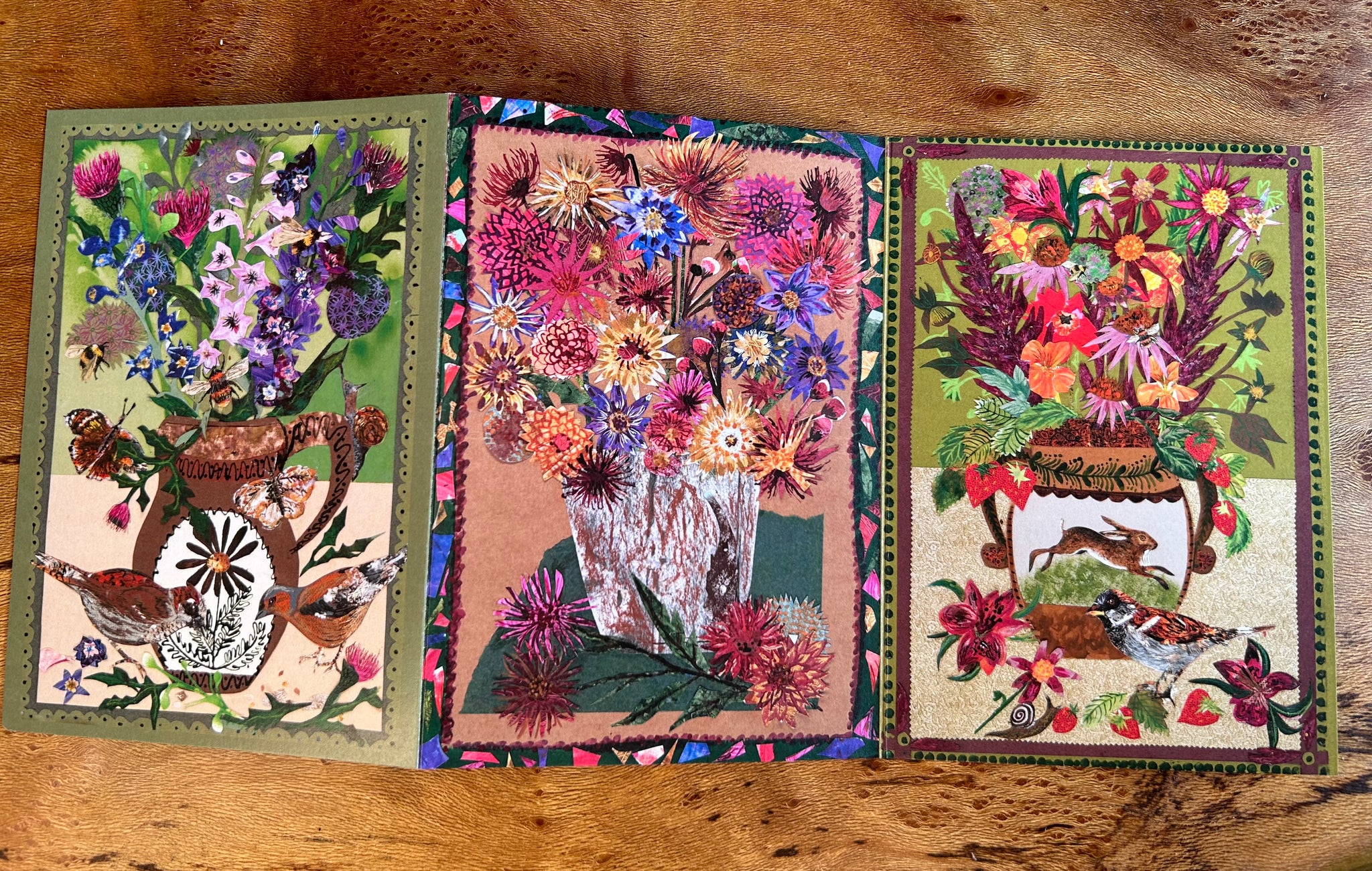 Fantastic florals Fold out concertina greeting card.