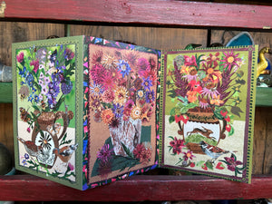 Fantastic florals Fold out concertina greeting card.