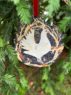 Festive dove wooden decoration