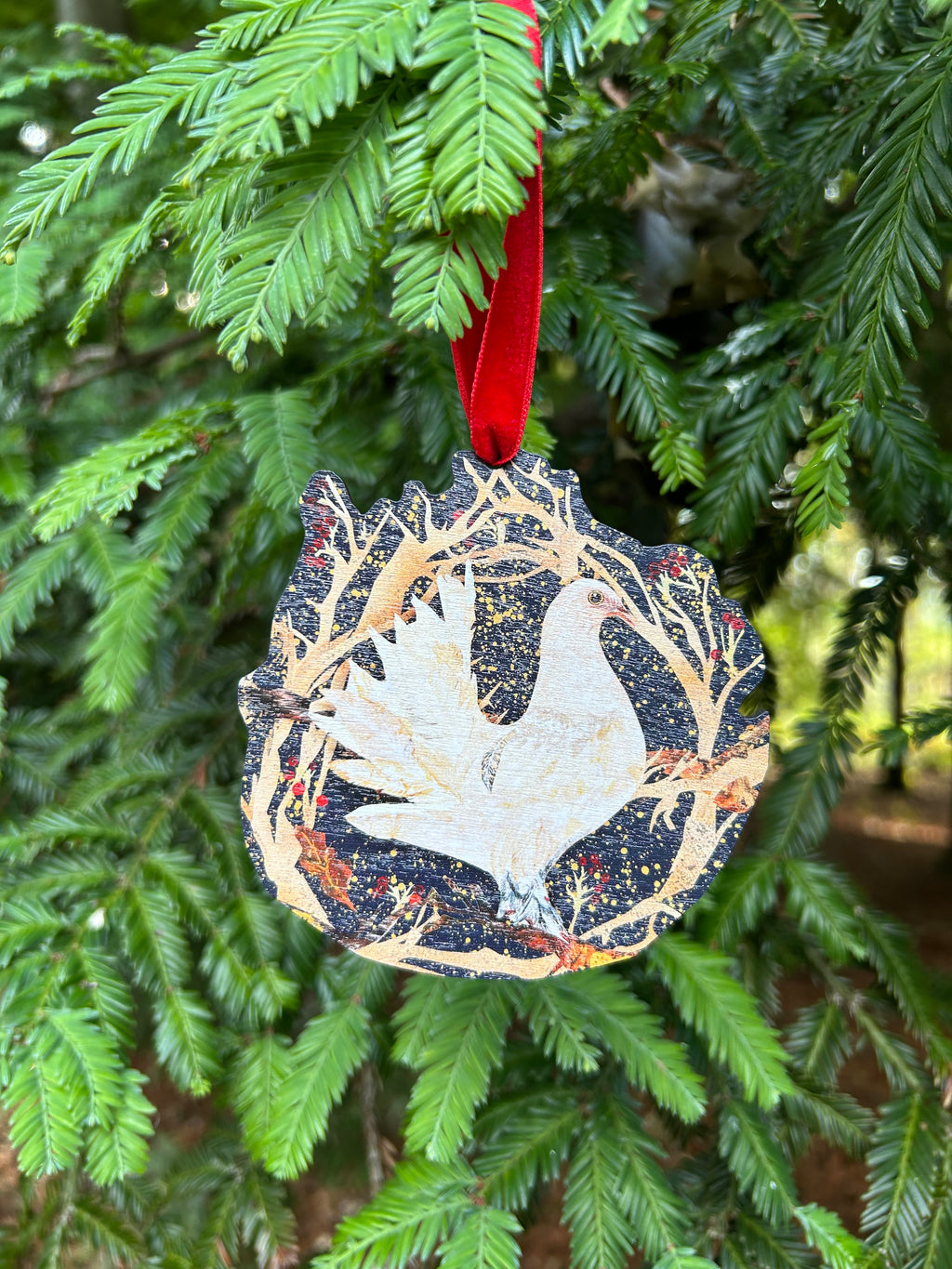Festive dove wooden decoration